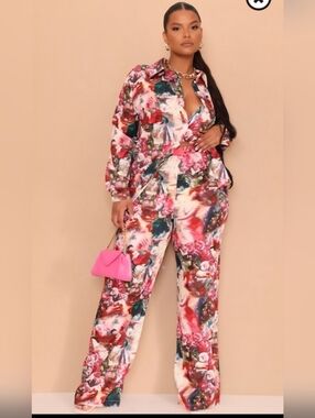 PrettyLittleThing Rose Femme Renaissance Print Pants Suit